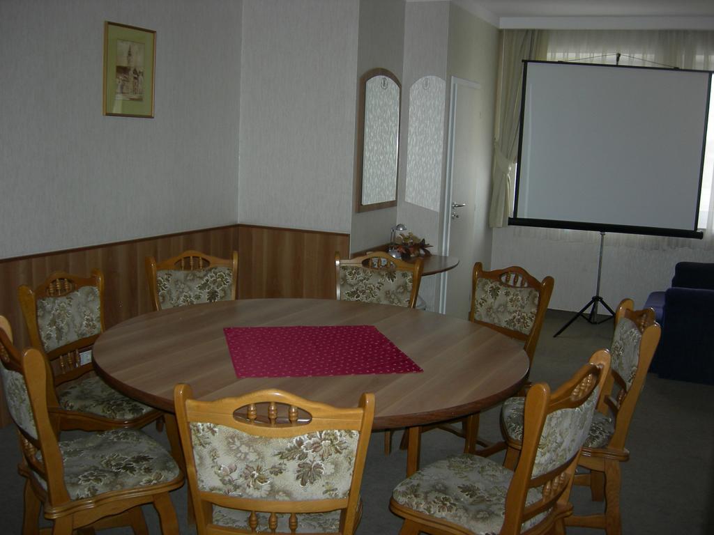 Hary Hotel Kecskemét Zimmer foto